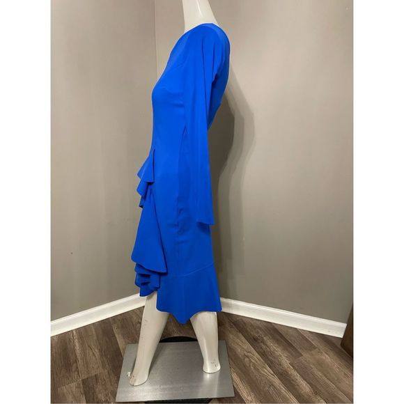 Chiara Boni La Petite Robe
Bernada One-Shoulder Ruffle Dress - Picture 6 of 13